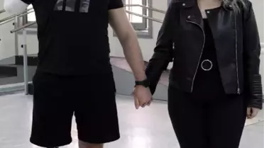 Pençe-Şimşek' gazisi protez bacakla yürümeye başladı