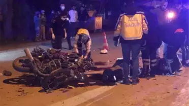 Antalya'da motosikletler çarpıştı, sürücüler öldü