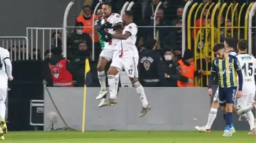 Josef de Souza, Kadıköy'de attığı gol sonrası çılgınca sevindi