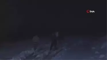 Kar gezisine çıkan 4 arkadaş mahsur kaldı