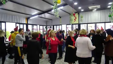 Otizmli çocuklar Nilüfer Kadın Korosu ile doyasıya eğlendi