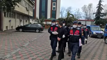 5 ayrı evden hırsızlık yapan şüpheliler JASAT dedektifleri tarafından kıskıvrak yakalandı