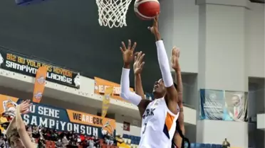 ÇBK Mersin Yenişehir Belediyesi - Beşiktaş HDI Sigorta: 87-68