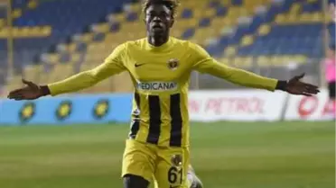 Menemenspor'da Rasheed gitti borcu kaldı