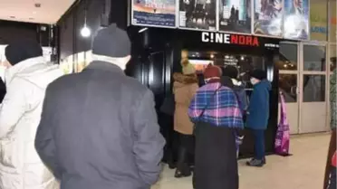 SİVAS'TA 'KESİŞME: İYİ Kİ VARSIN EREN' FİLMİNE YOĞUN İLGİ