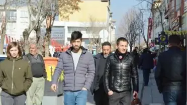 KORONAVİRÜS TEDBİRLERİNİN UNUTULDUĞU AKSARAY'DA AİLE HEKİMLERİ DERNEĞİ BAŞKANI UYARDI