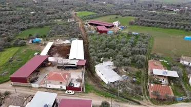Başkan Özcan; '82 mahallemizin eksiği ne ise hepsini tamamlayacağız'