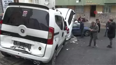 Gaziosmapaşa'da park halindeki lüks cipin freni boşaldı: Faciadan dönüldü