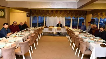 Başkan Kanar gazetecileri unutmadı