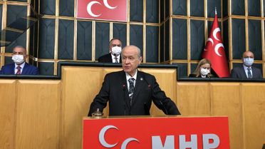 Son dakika haber... Bahçeli: Bölücü milletvekilinin dokunulmazlığı derhal kaldırılmalıdır