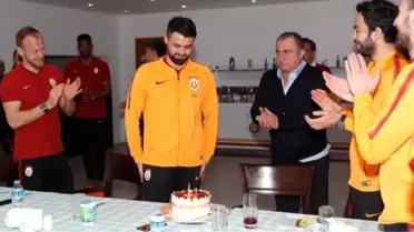 Son dakika haberi... Konyasporlu milli futbolcu Ahmet Çalık'ın hayatını kaybettiği kaza güvenlik kamerasında