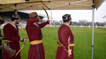 Okçular hedefi şaşırmadı