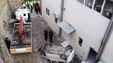 Et işleme tesisinin bahçesine uçtu