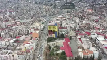 KAHRAMANMARAŞ - 'Dünyanın en saçma binası'nın yıkımı 3 ay sürecek
