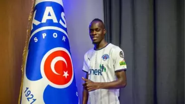 Kasımpaşa, Mamadou Fall'a imzayı attırdı