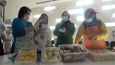 KADINLARDAN ÇÖLYAK HASTALARI İÇİN GLUTENSİZ GIDA