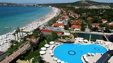 Çeşmeli turizmcilerden erken rezervasyon uyarısı