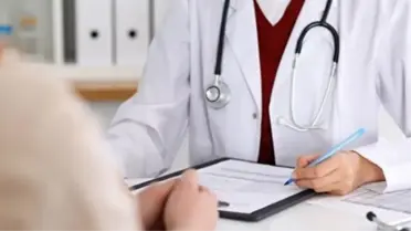Doktorlar, ''Geçinemiyoruz'' diyerek yoksulluk maaşı talep ediyor!