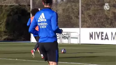 Süper Kupa Galibi Real Madrid Elche Maçına Hazırlanıyor