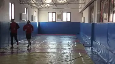 İşitme engelli milli güreşçinin hedefi olimpiyat şampiyonluğu