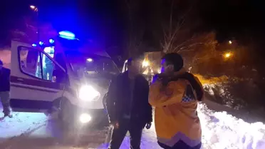 Kahramanmaraş'ta yolu kardan kapanan mahallelerde mahsur kalanlar kurtarıldı