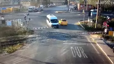 Son dakika haberi: TRENİN ÇARPTIĞI MİNİBÜSTE 7 KİŞİNİN ÖLÜMÜNDE, İKİ FİRMA DA ASLİ KUSURLU
