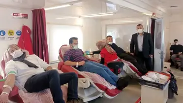 Çorumlu esnaf kan bağışında bulundu