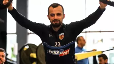 Kayserispor kaptanı İlhan Parlak: 'Hedefimiz ilk 10 içinde olmak'