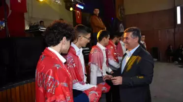 Başkan Erol'dan, kınalı kuzulara moral