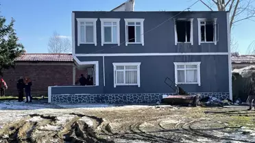Sakarya'daki yangında ağır yaralanan çocuk yaşam mücadelesini kaybetti