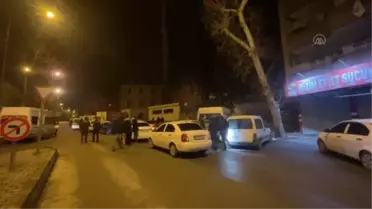 KAHRAMANMARAŞ - 'Dur' ihtarına uymayan zanlı, bekçinin silahının ateş alması sonucu yaralandı