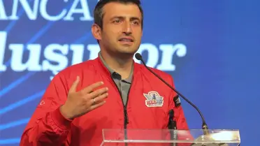 Son dakika haberleri: Selçuk Bayraktar: 'Bağımsızlığımız İçin Milli Bir Savunma Sanayiye Sahip Olmamız Şart'