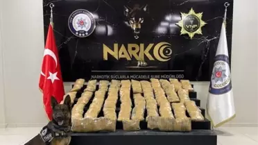 Son dakika haberleri: Thor'un katıldığı operasyonda 114 kilo 900 gram eroin ele geçirildi