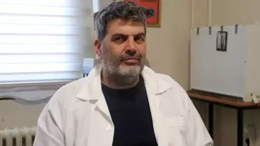 Kulak temizliği için kullanılan pamuklu çubukların kulağa zarar verdiği belirtildi