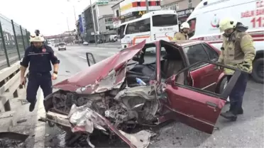 Son dakika... Avcılar'da trafik kazası; 3 yaralı