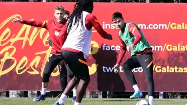 Galatasaray'da Muslera, Göztepe maçının kadrosunda yer aldı