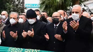 HAVA KUVVETLERİ KOMUTANI ORGENERAL KÜÇÜKAKYÜZ'ÜN ANNESİ SON YOLCULUĞUNA UĞURLANDI