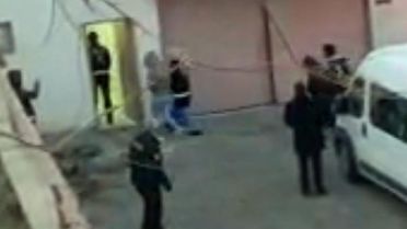 Karaman'da jigololuk vaadiyle dolandırıcılığa 11 tutuklama