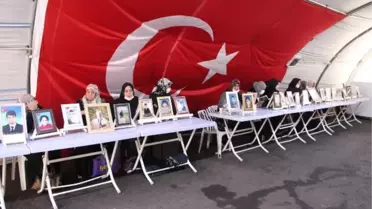EVLAT NÖBETİNDEKİ ANNE 8 YIL BEKLEDİM, 9'UNCU YILDA İNŞALLAH GELİRSİN