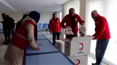 Son dakika haberi | KIRKLARELİ - Türk Kızılay'dan, savaş mağdurlarına giyim yardımı
