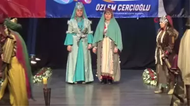 'Kahraman Türk Kadınları' isimli defile göz doldurdu