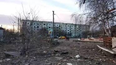 Rusya Ukrayna'da bir kasabayı vurdu: 6 yaralı