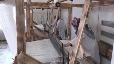 Tarihi 'Adana bezi' kadınların elinde tekstil ürününe dönüşüyor