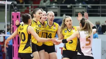 VakıfBank, Şampiyonlar Ligi'nde yarı final için sahaya çıkıyor