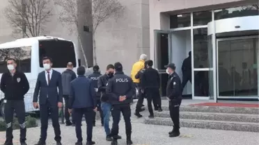 'Montrö bildirisi' davasında emekli amiraller hakim karşısında