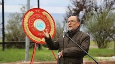 Üniversitede kalp krizi geçiren rektör yardımcısı yaşamını yitirdi