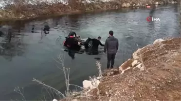 Ceyhan Nehri'ne düşen araçtaki 1 kişi öldü, 2 kişi ağır yaralandı