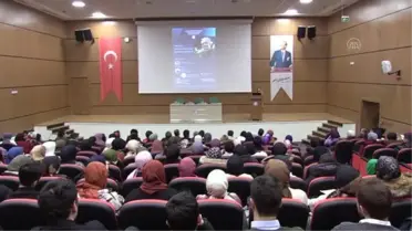 'Prof. Dr. Teoman Duralı'nın Yaşamı ve Felsefesi' paneli düzenlendi