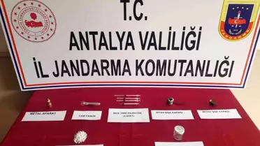 Durdurulan araçtan uyuşturucu çıktı