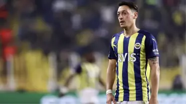 Mesut Özil, Fenerbahçe'den ayrılıyor!